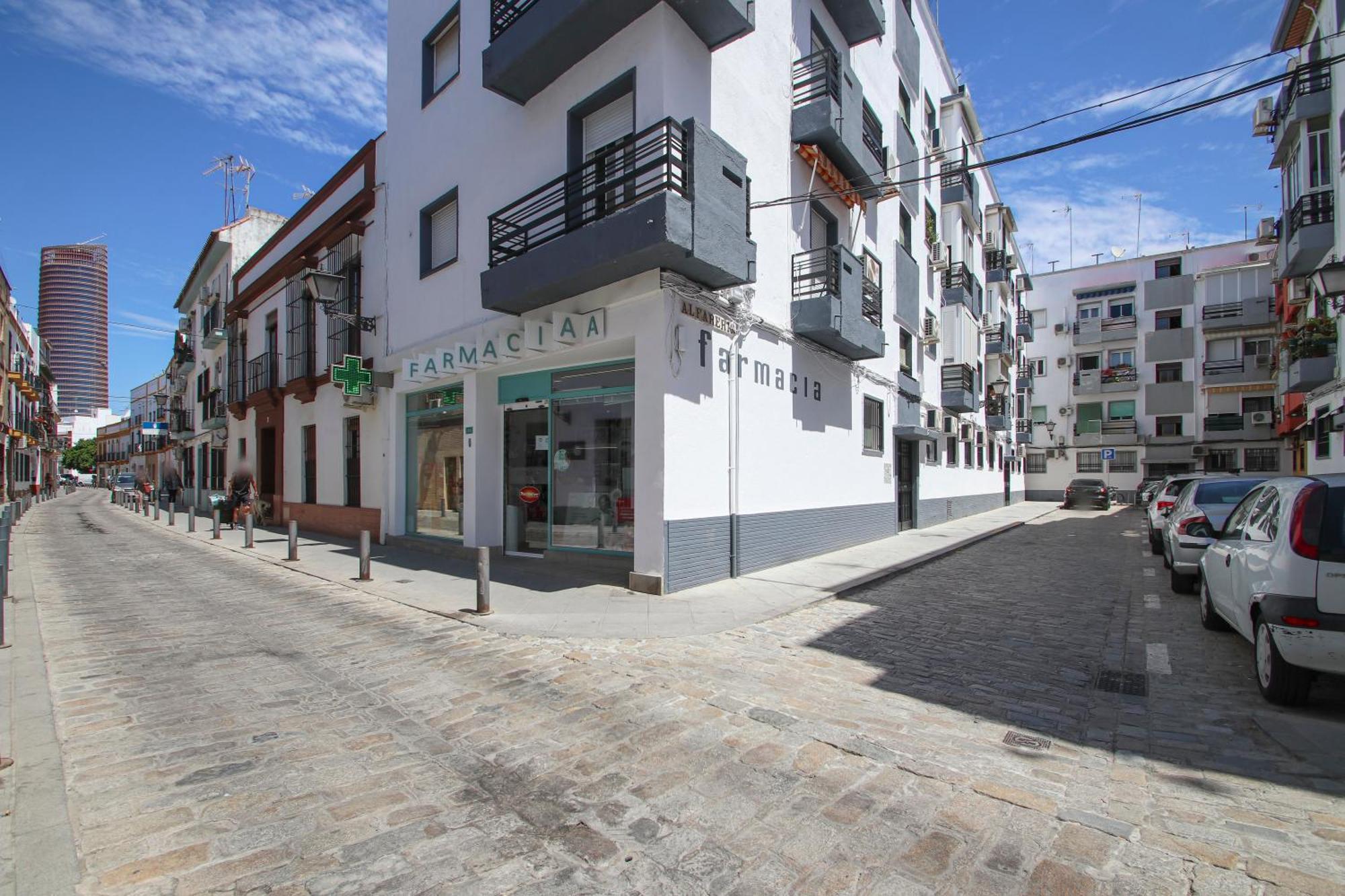 Spacious 2 Bedroom Apt In The Heart Of Triana Севілья Екстер'єр фото